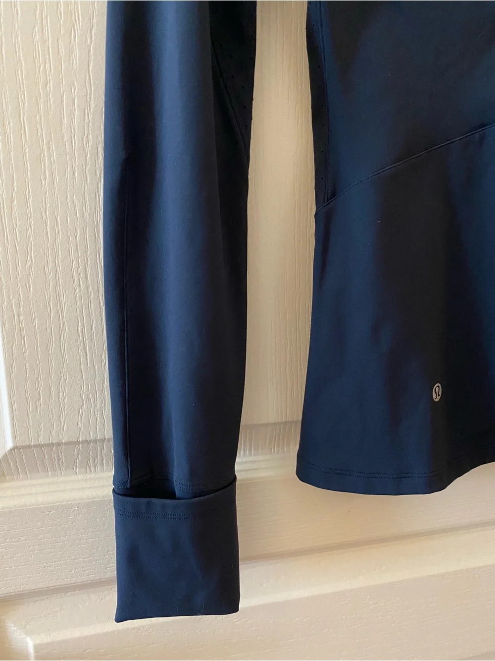 LULULEMON Sleek Essentials Jacket in Blue - 4